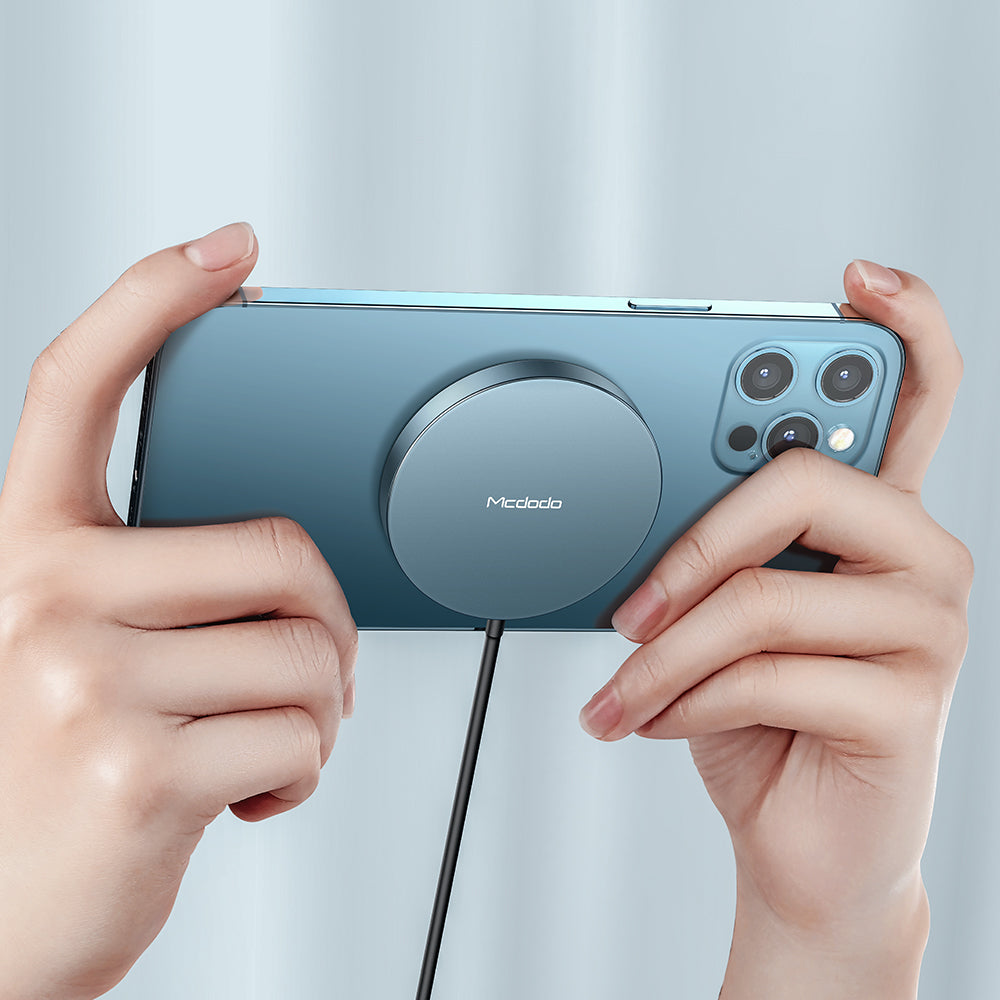 MCDODO 15W QI Magnetic Wireless Charger for iPhone & Android