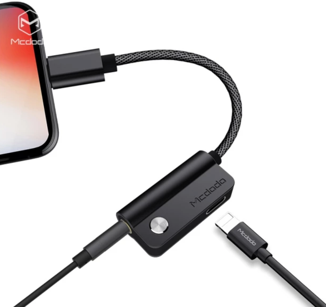 MCDODO Apple iPhone Charging Lightning + DC3.5MM Audio Device Jack Converter